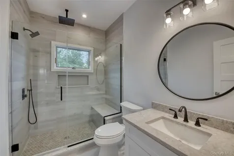 435 Maple Lane Greenport NY 11944