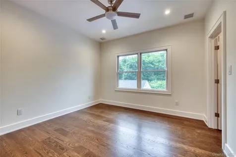 435 Maple Lane Greenport NY 11944