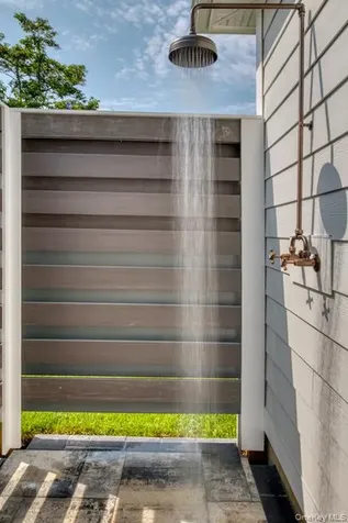 435 Maple Lane Greenport NY 11944