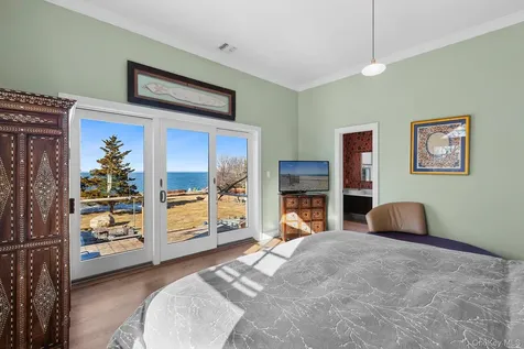 160 Sound Drive Greenport NY 11944