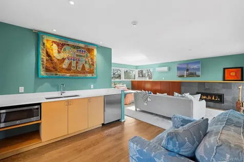 160 Sound Drive Greenport NY 11944