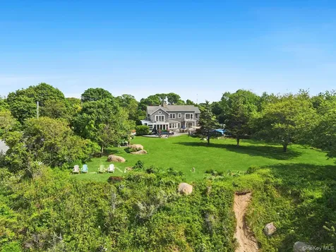 160 Sound Drive Greenport NY 11944