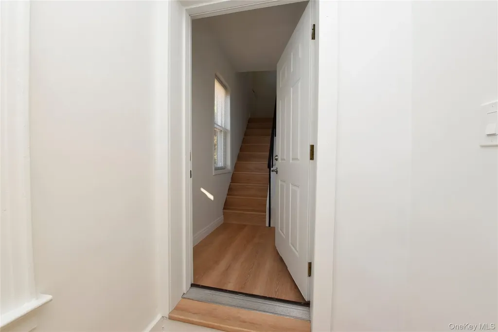 489 Eureka Avenue Elmont NY 11003