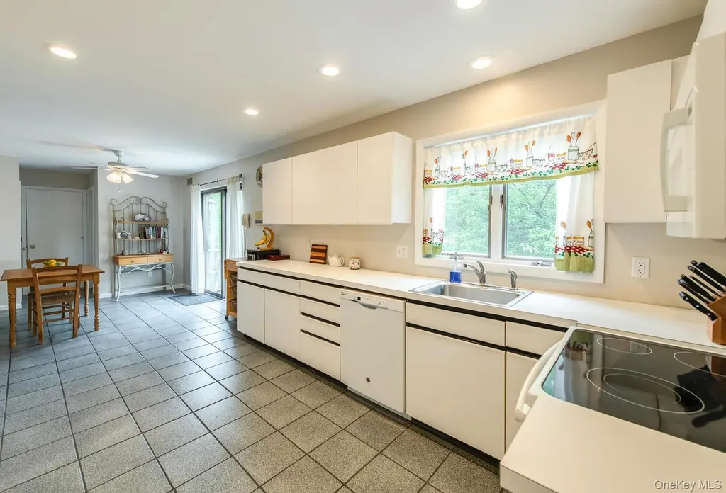 3 Lisa Court Patterson NY 12563
