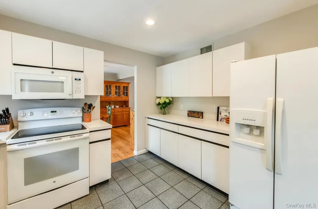3 Lisa Court Patterson NY 12563