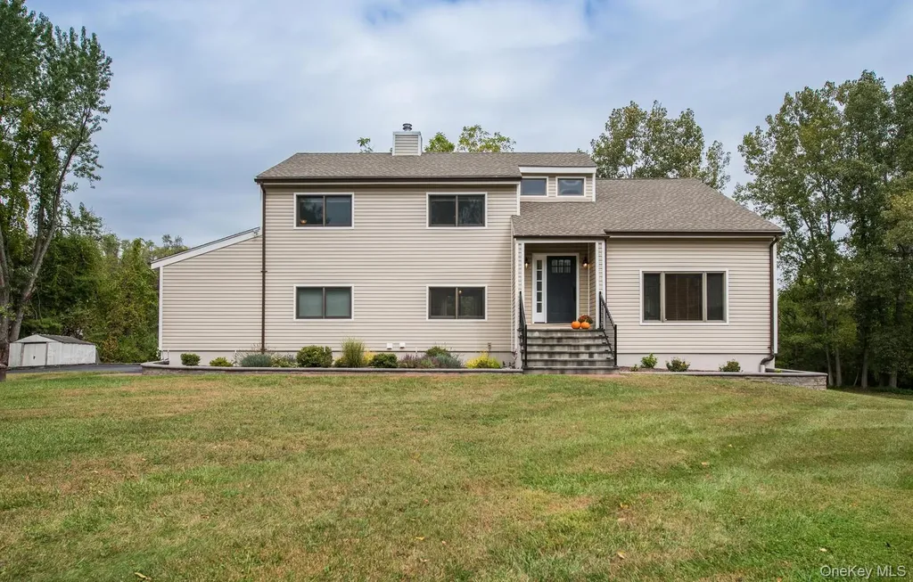 3 Lisa Court Patterson NY 12563