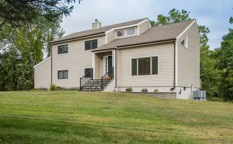 3 Lisa Court Patterson NY 12563