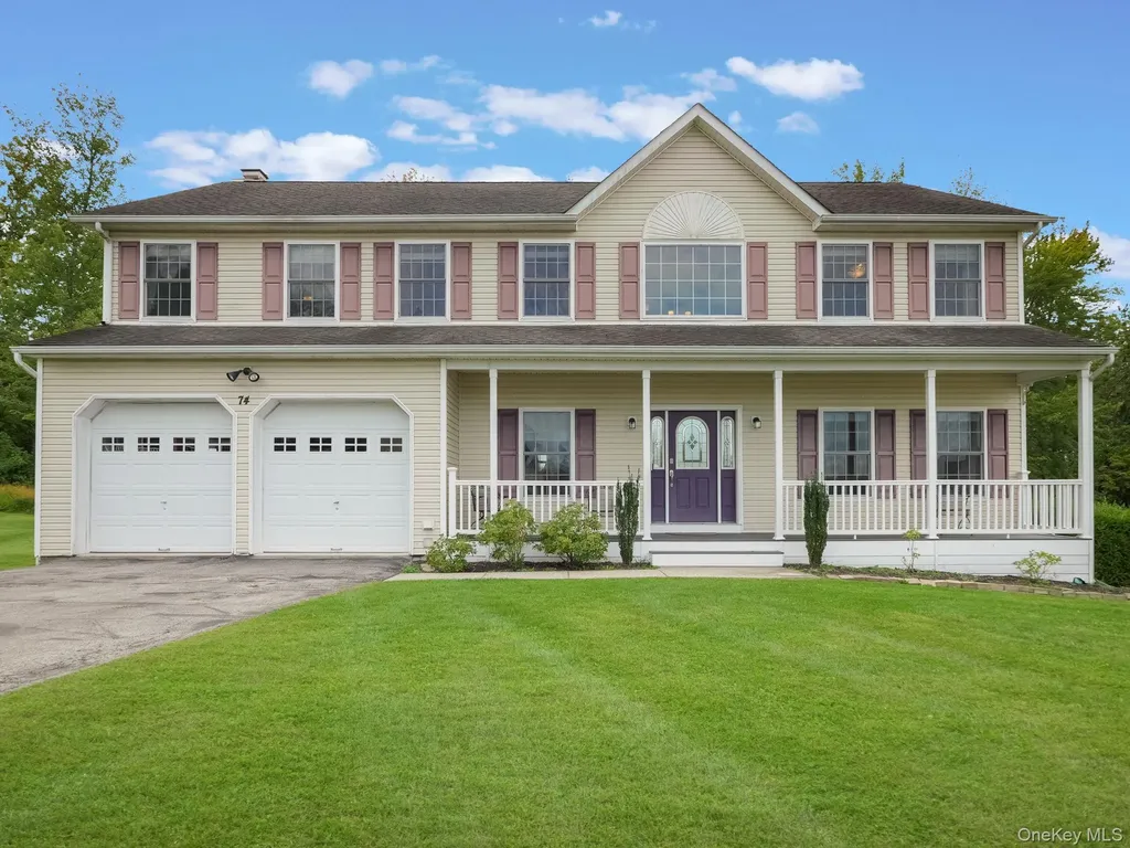 74 Red Maple Way New Windsor NY 12553