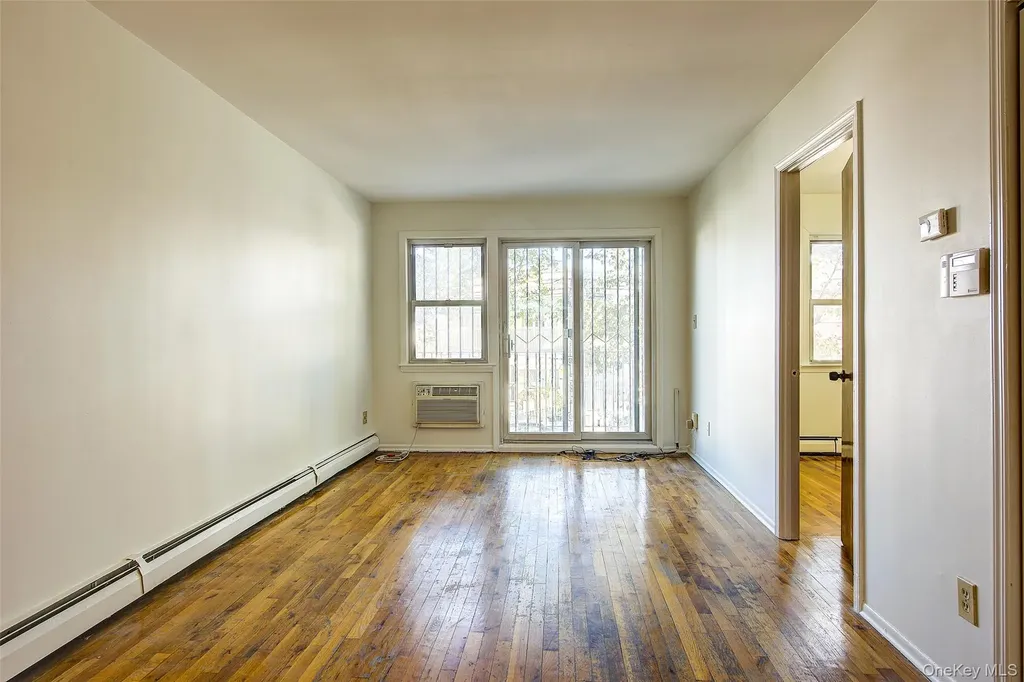 16216 65th Avenue Fresh Meadows NY 11365