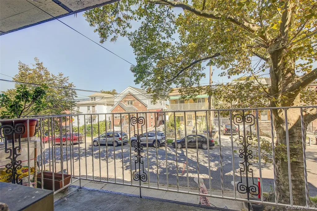 16216 65th Avenue Fresh Meadows NY 11365