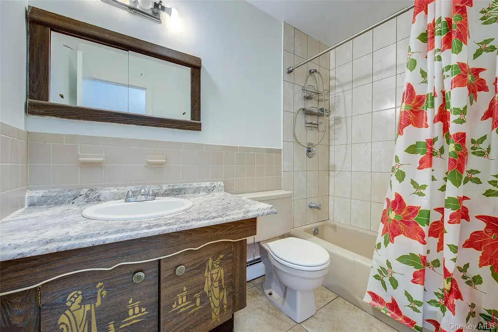 16216 65th Avenue Fresh Meadows NY 11365