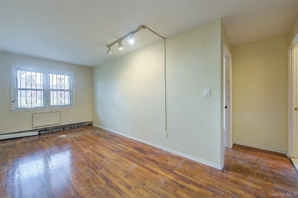 16216 65th Avenue Fresh Meadows NY 11365