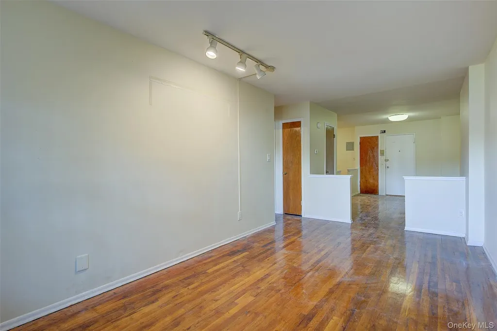 16216 65th Avenue Fresh Meadows NY 11365
