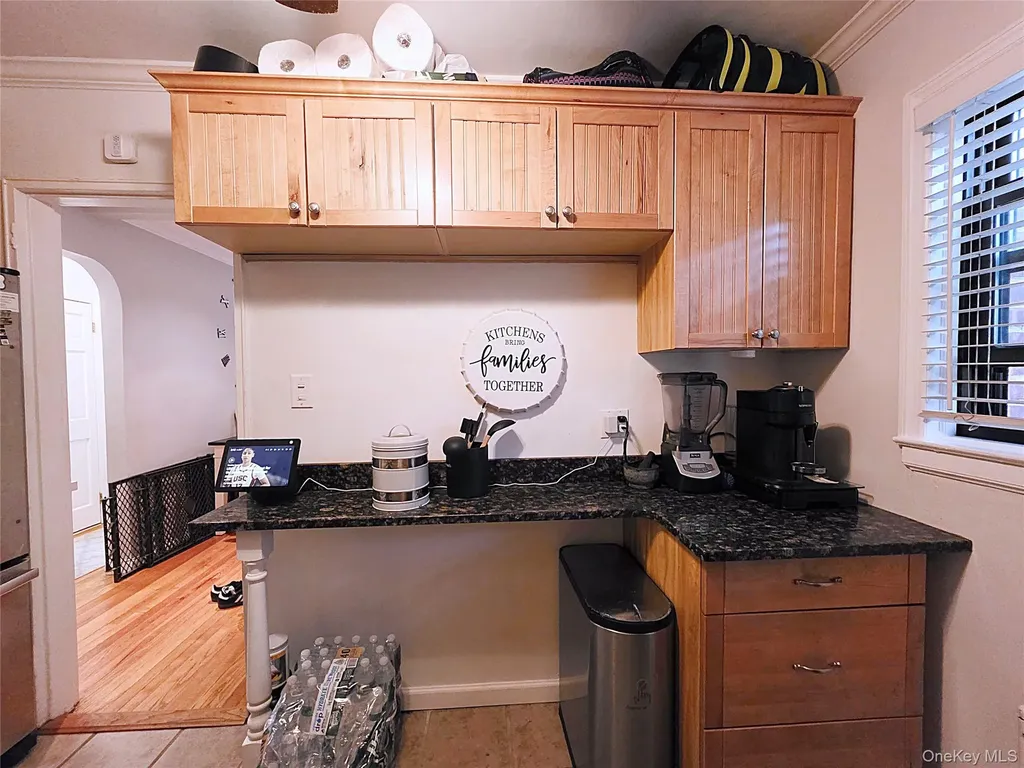 219-12 75th Avenue Bayside NY 11364