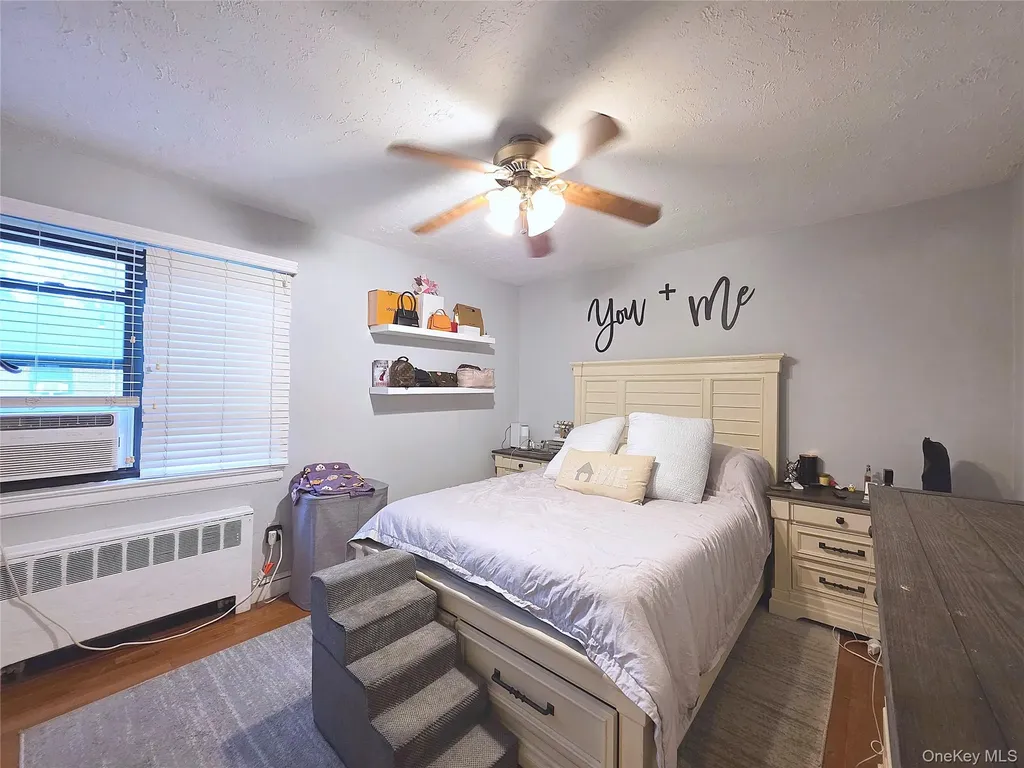219-12 75th Avenue Bayside NY 11364