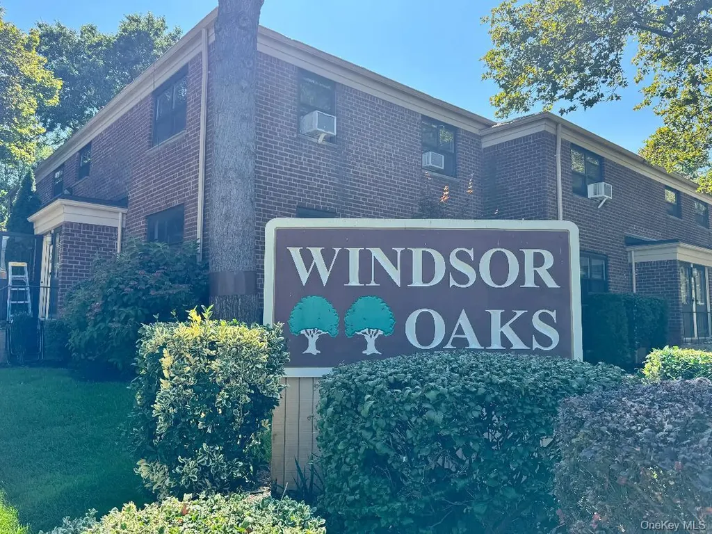 219-12 75th Avenue Bayside NY 11364