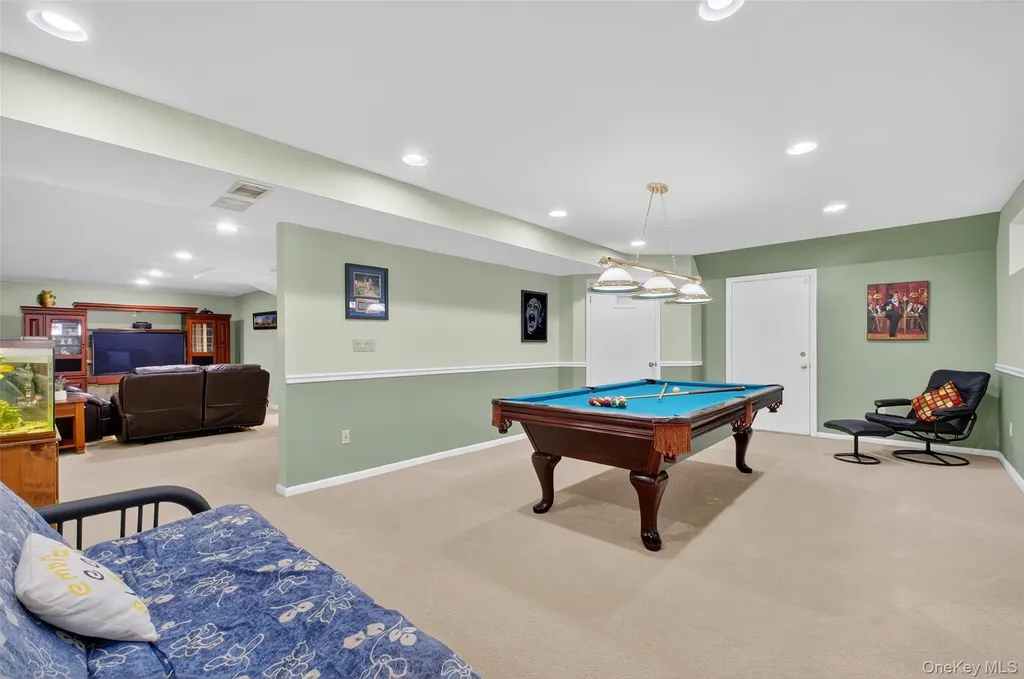 8 Cale Road Amawalk NY 10501