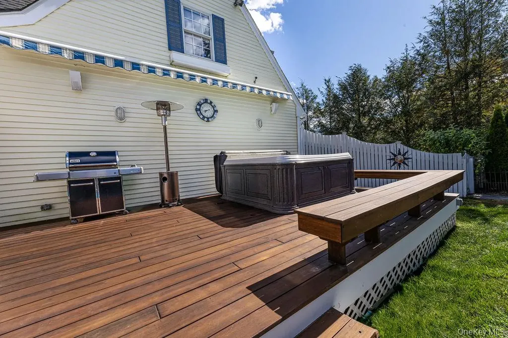 8 Cale Road Amawalk NY 10501