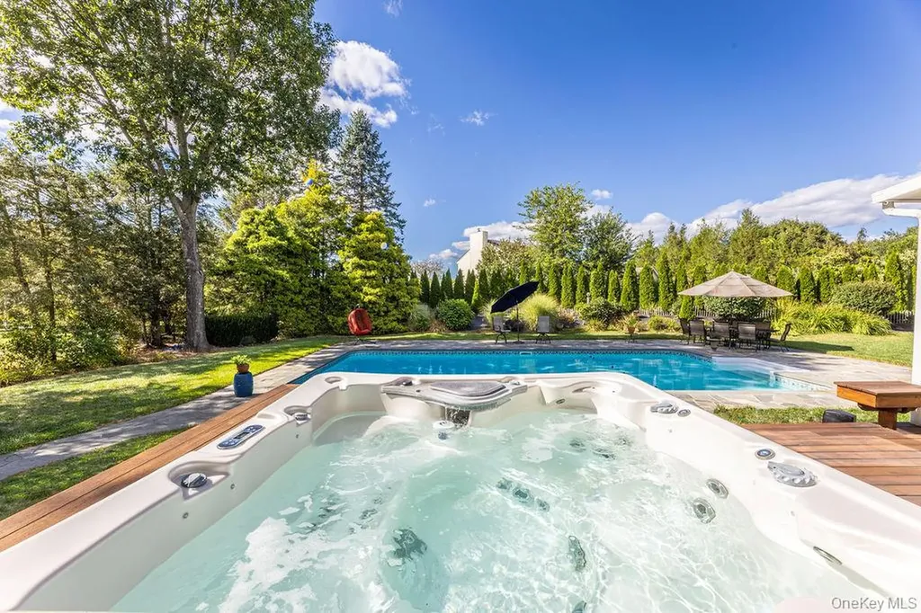 8 Cale Road Amawalk NY 10501