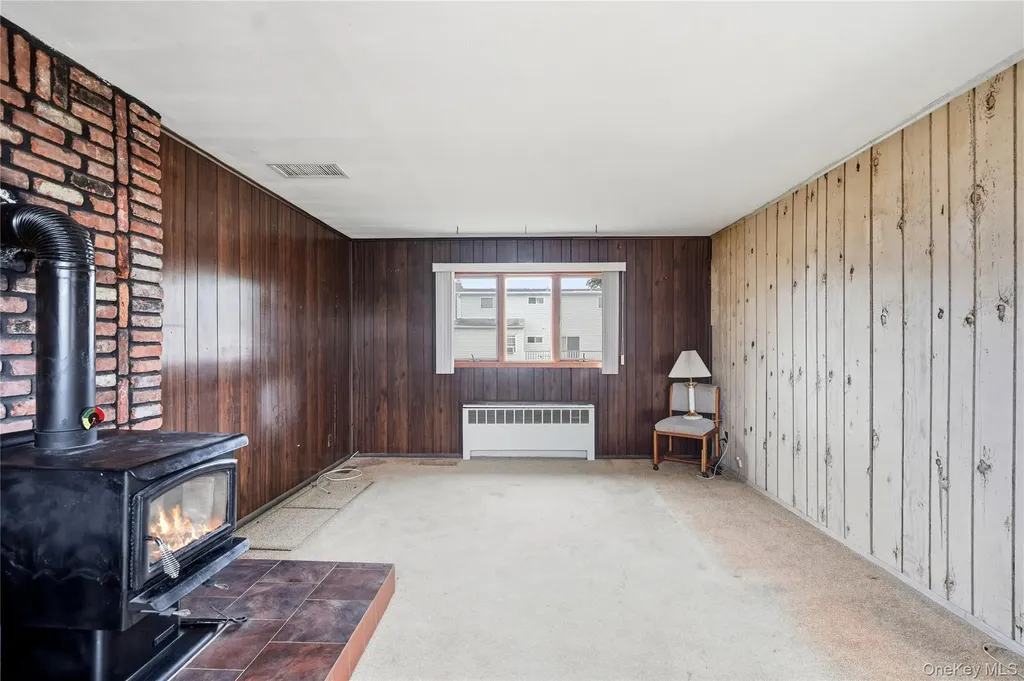 562 Alwick Avenue West Islip NY 11795