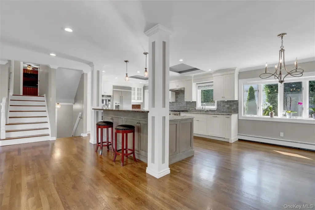 75 Unqua Road Massapequa NY 11758