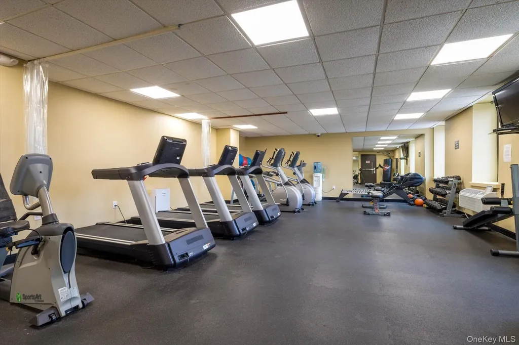 100 W Broadway Long Beach NY 11561