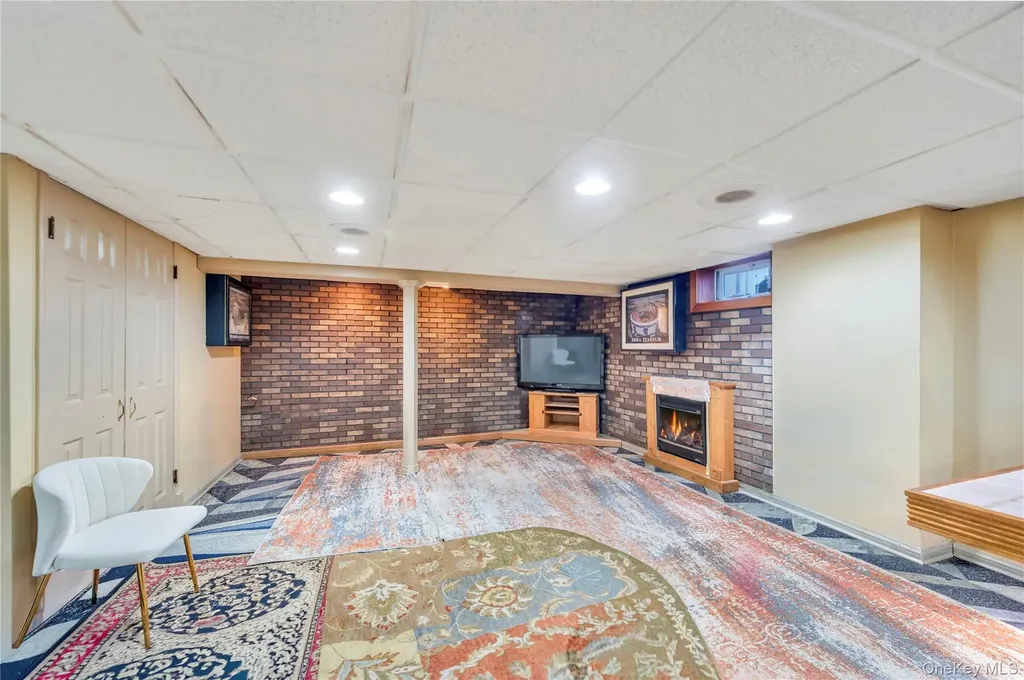 22 Herman Avenue North Babylon NY 11703