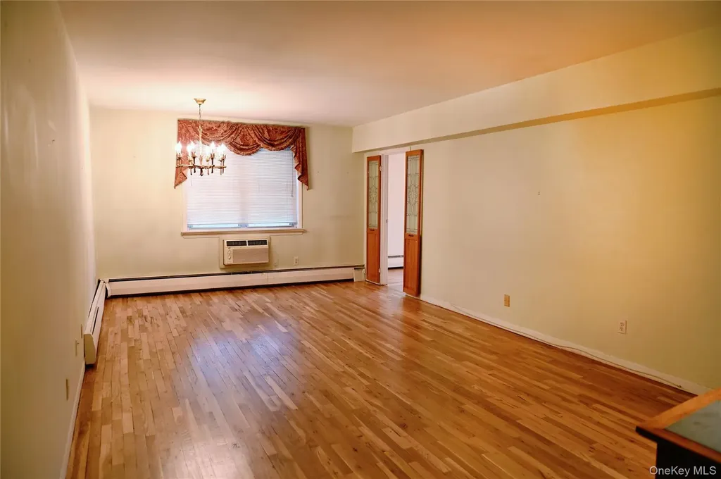 2 Fowler Avenue Lynbrook NY 11563