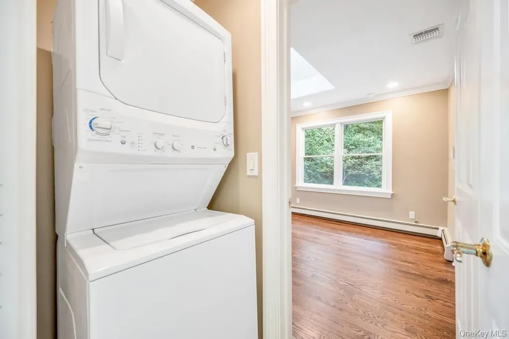 109 Oakside Drive Smithtown NY 11787