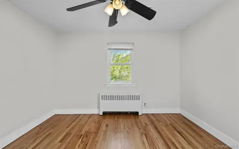 517 E Broadway Long Beach NY 11561