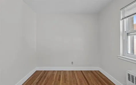 517 E Broadway Long Beach NY 11561