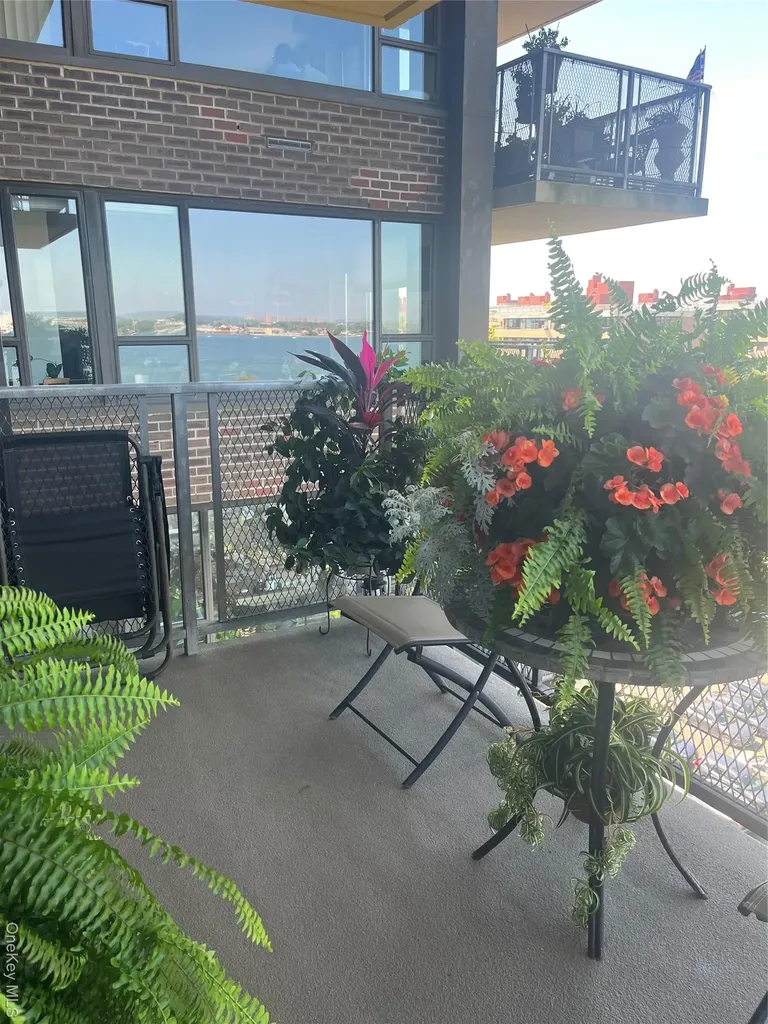 166-25 Powells Cove Boulevard Beechhurst NY 11357