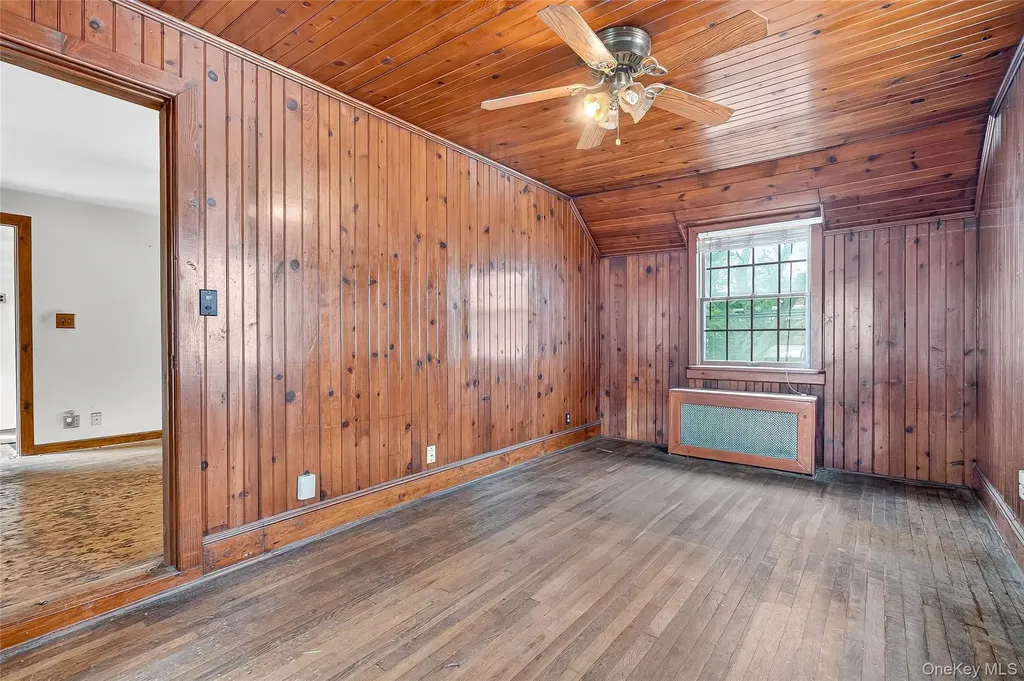 2430 Morgan Avenue Bronx NY 10469
