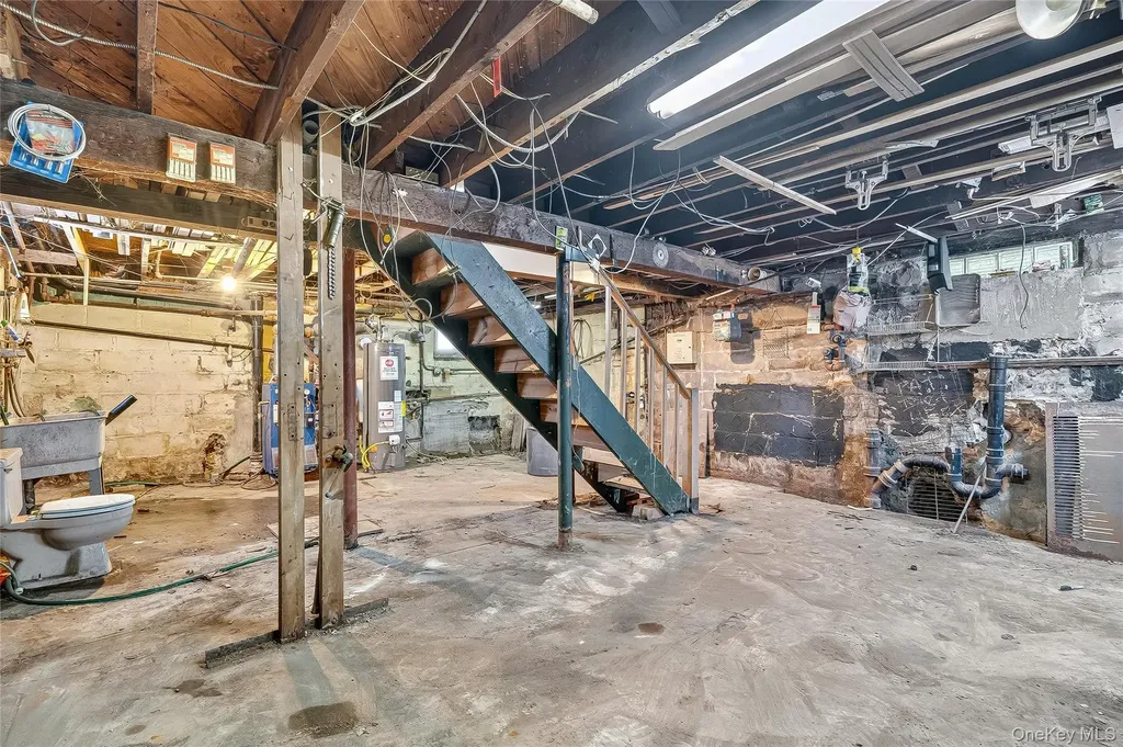2430 Morgan Avenue Bronx NY 10469