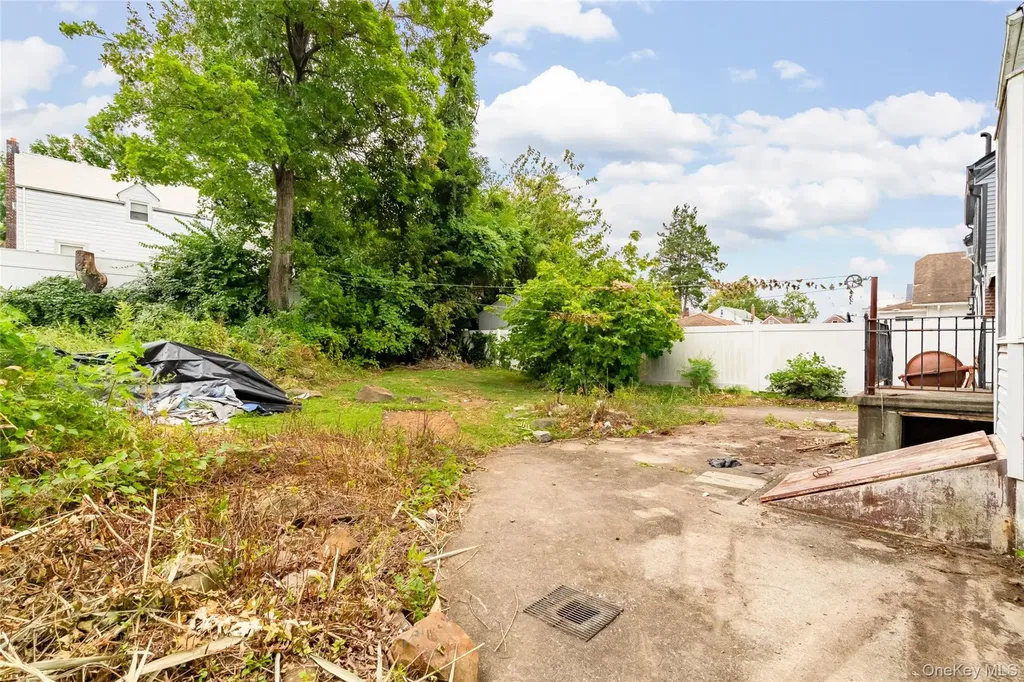 2430 Morgan Avenue Bronx NY 10469
