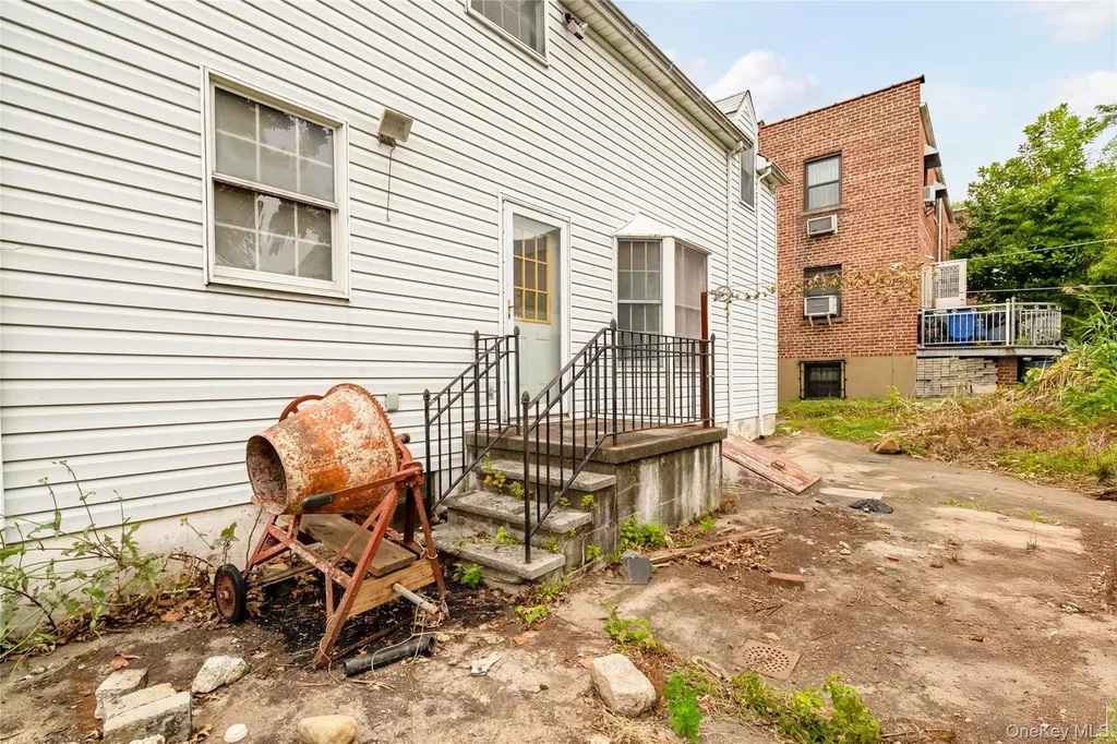 2430 Morgan Avenue Bronx NY 10469