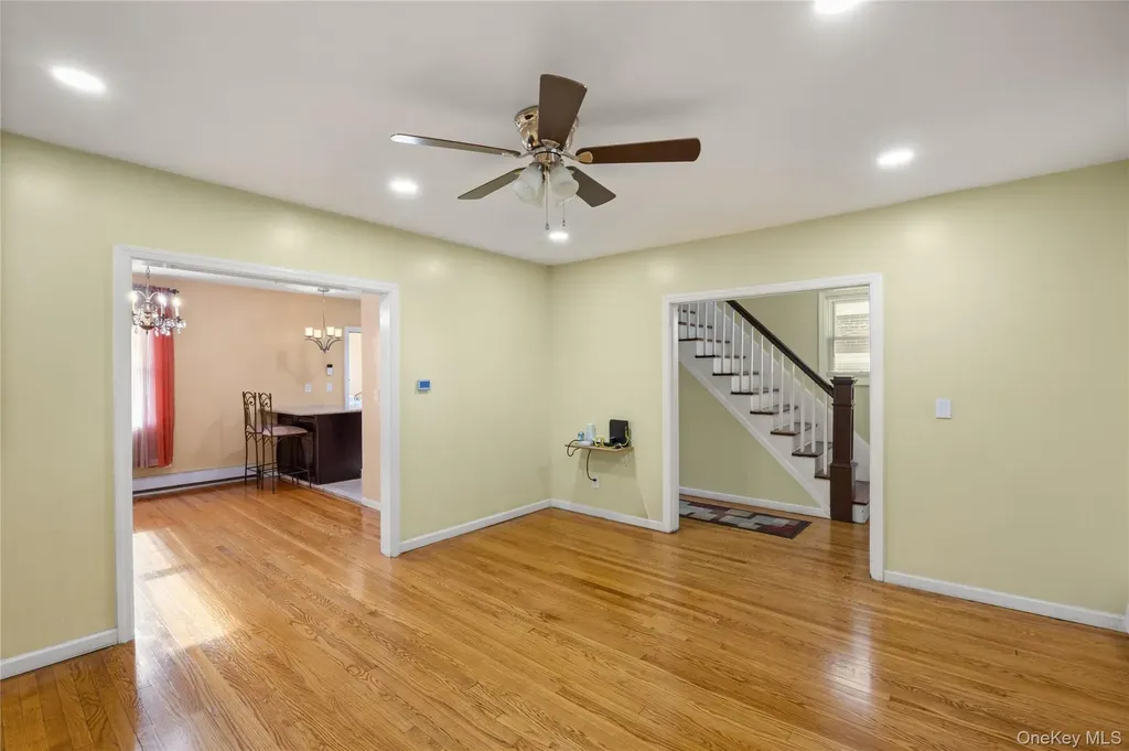 93 Vermont Avenue Hempstead NY 11550