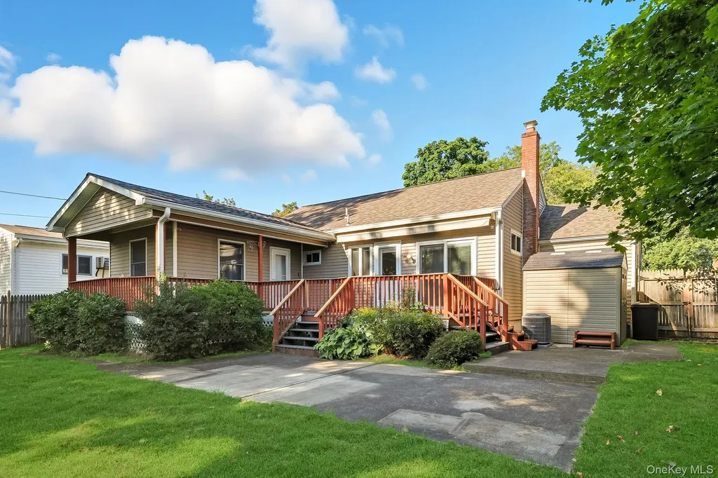 57 Whittier Boulevard Poughkeepsie NY 12603