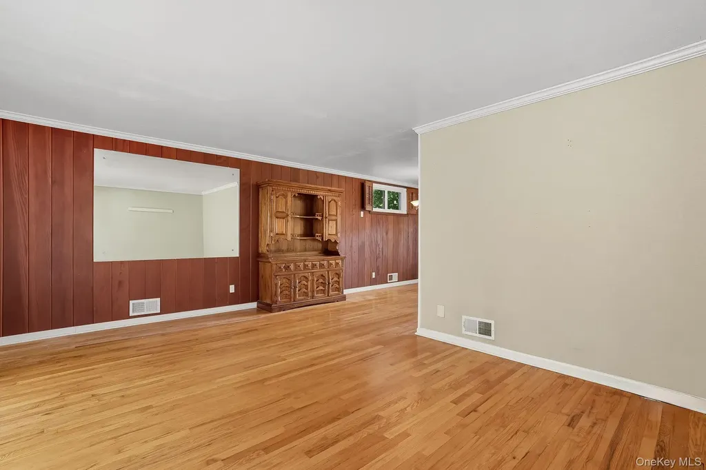 57 Whittier Boulevard Poughkeepsie NY 12603