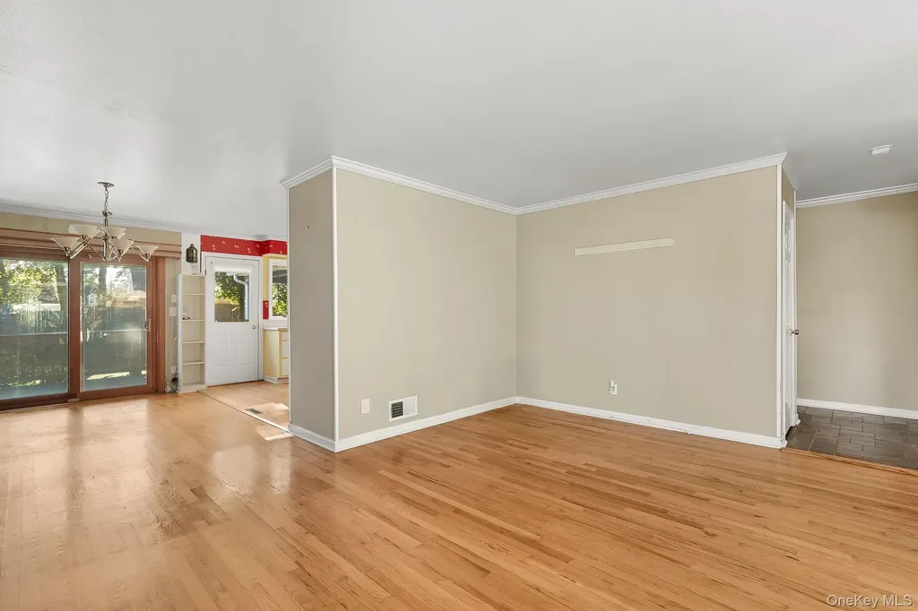 57 Whittier Boulevard Poughkeepsie NY 12603