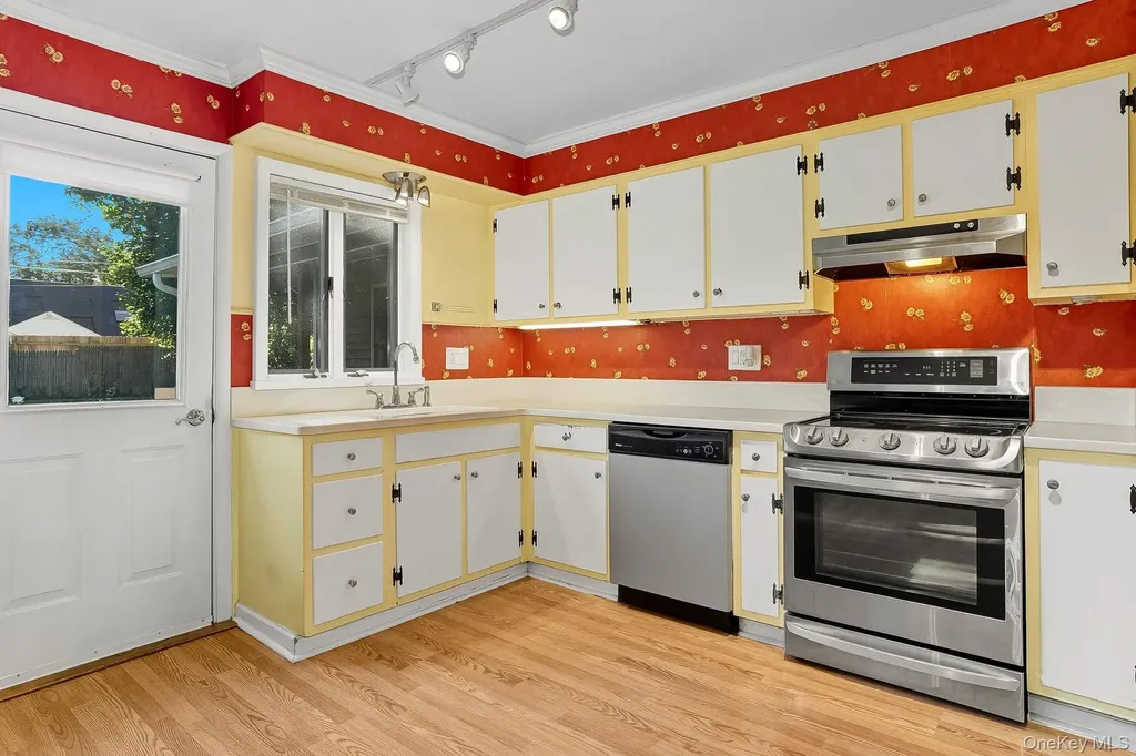 57 Whittier Boulevard Poughkeepsie NY 12603