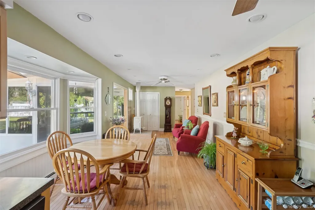 9 Monte Lane Center Moriches NY 11934
