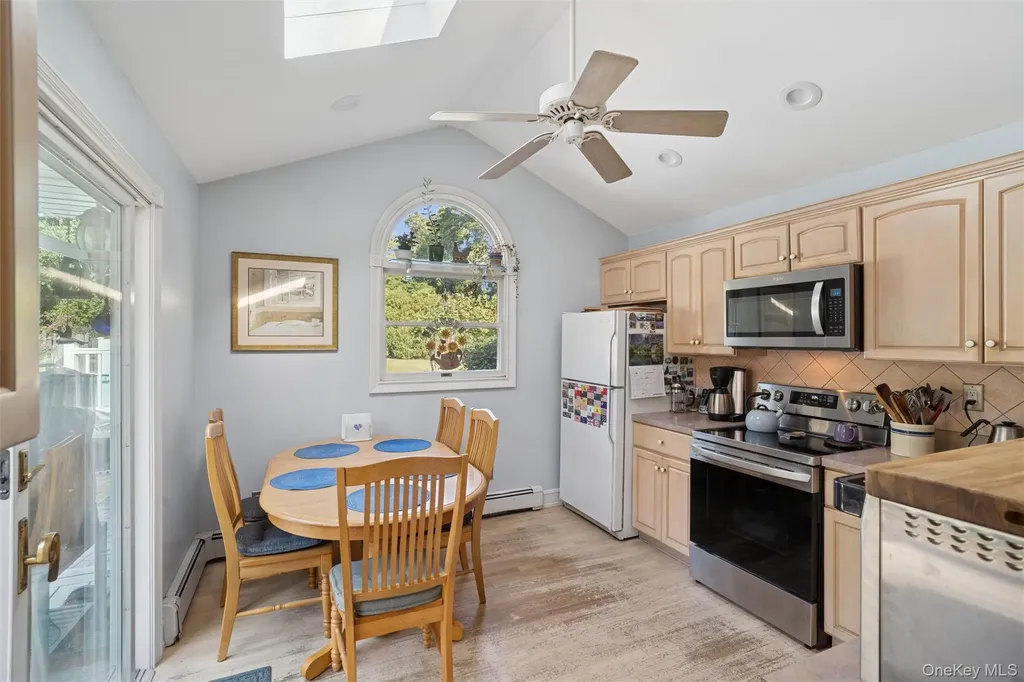 9 Monte Lane Center Moriches NY 11934
