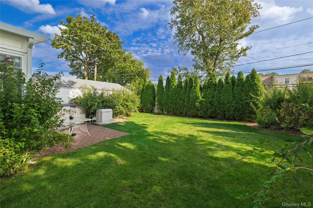 2874 Michael Road Wantagh NY 11793