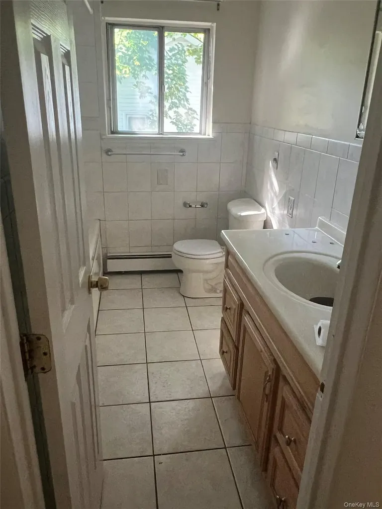 10 Cedarhurst Avenue Selden NY 11784