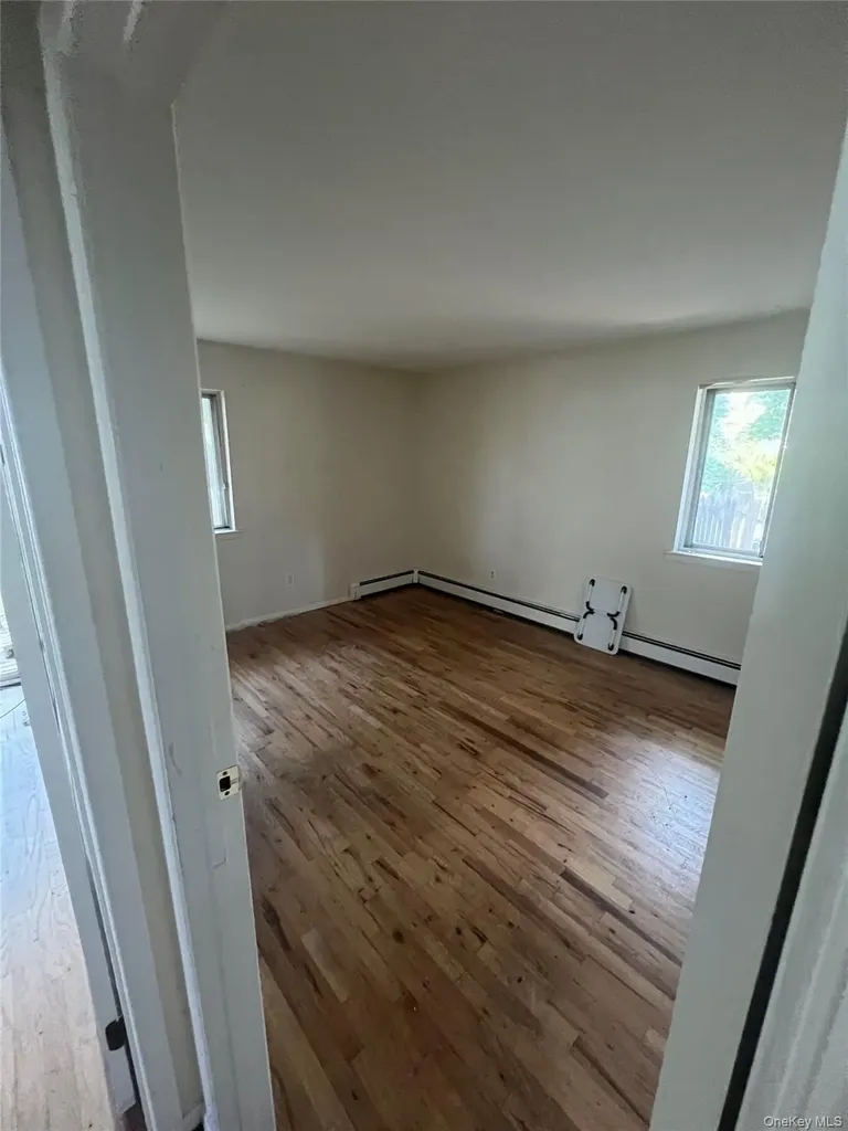 10 Cedarhurst Avenue Selden NY 11784