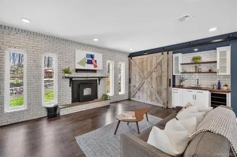 57 Chester Court Cortlandt Manor NY 10567