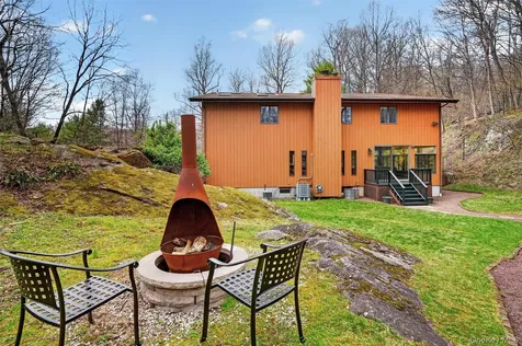 57 Chester Court Cortlandt Manor NY 10567