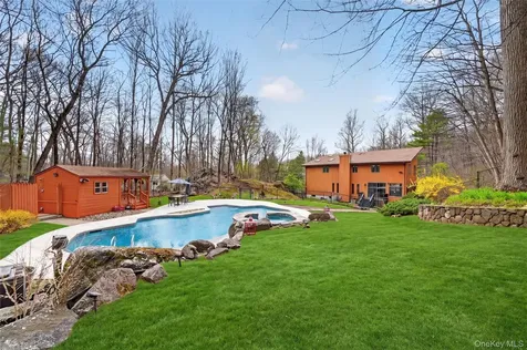 57 Chester Court Cortlandt Manor NY 10567