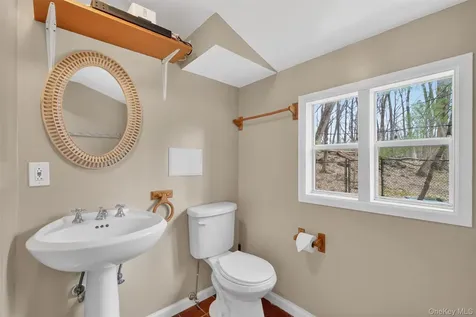 57 Chester Court Cortlandt Manor NY 10567